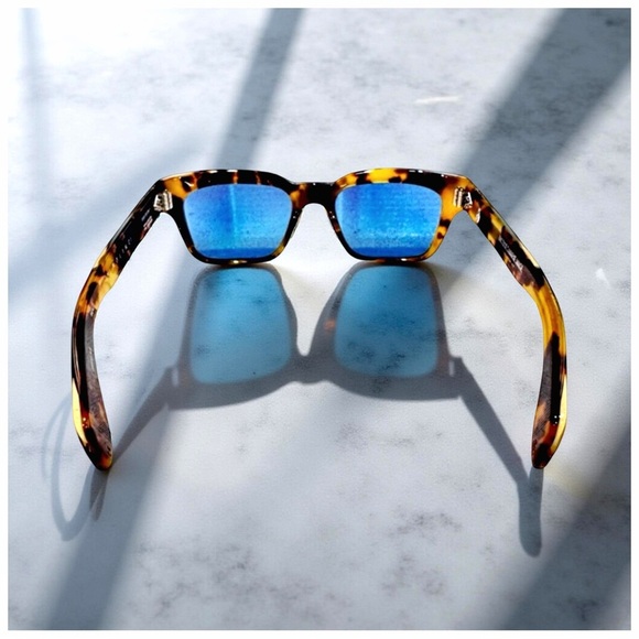 Jacques Marie Mage Molino Sunglasses |
Limited Edition Tortoiseshell - Picture 6 of 14